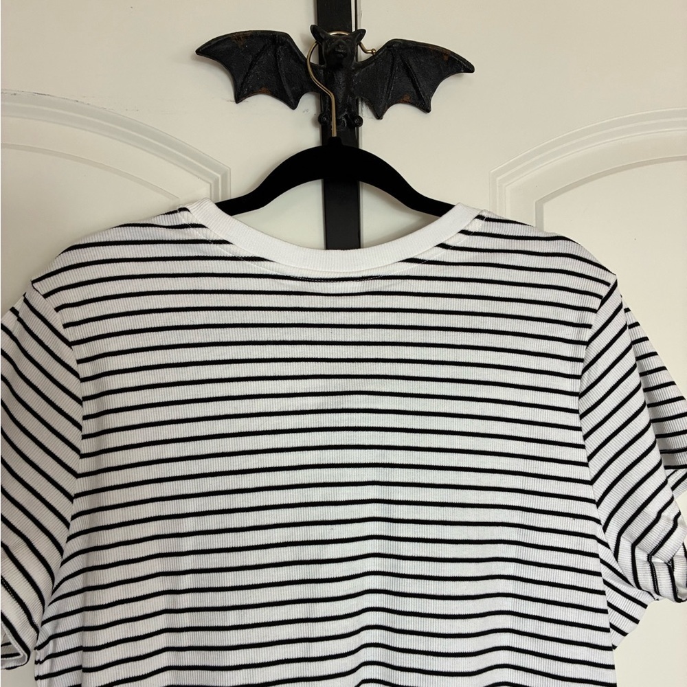 Torrid Love Sick Baby Tee Black and White Striped Ribbed Texture Y2K, 90’s 4X - Picture 8 of 10